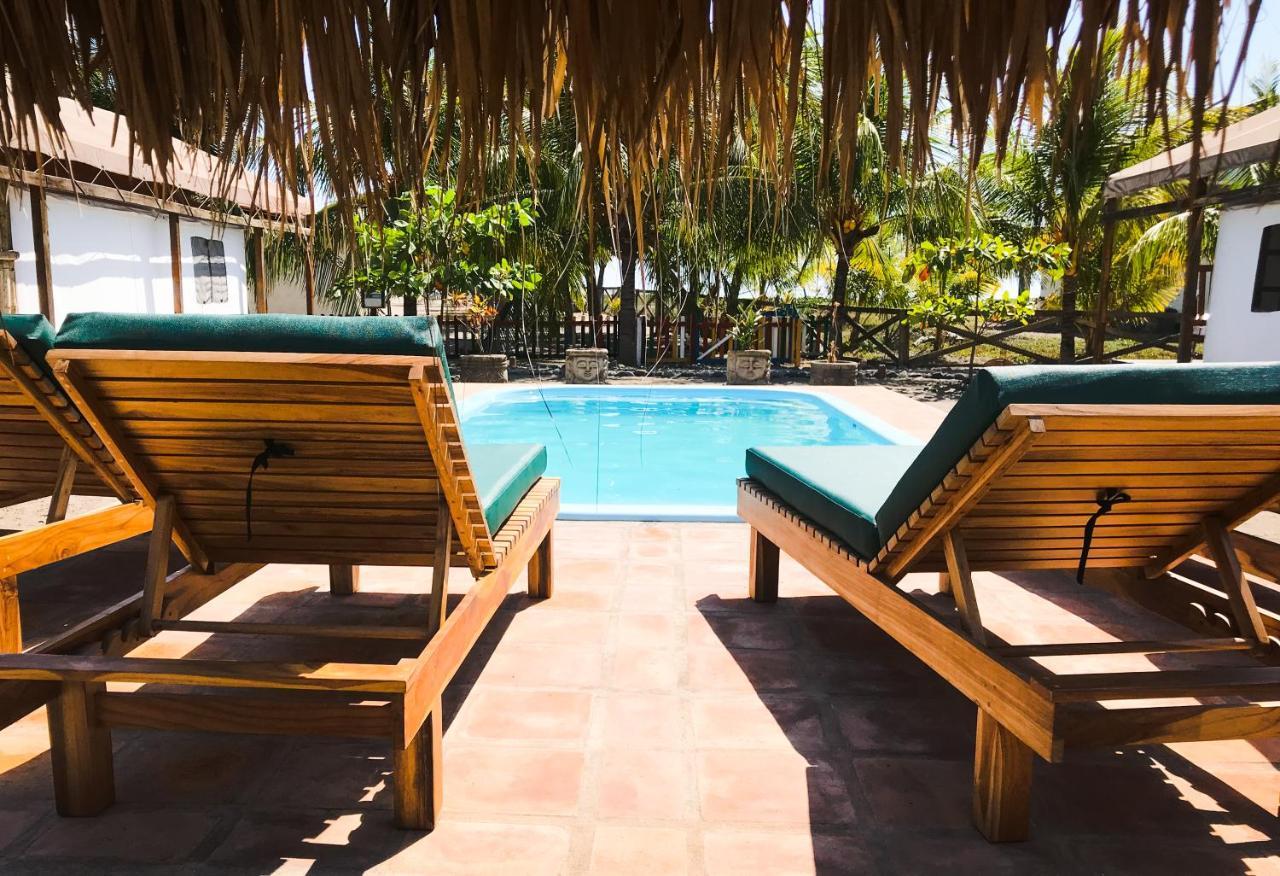 Hotel Tapas & Surf Petacaltepe Exterior foto